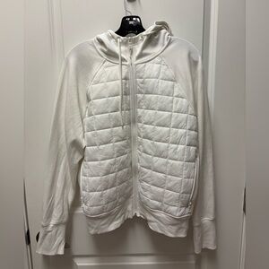 Old Navy Women's Cream Puffer sweatshirt. Size large.